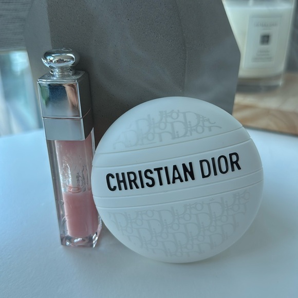 DIOR
Brand new Revitalizing Multi-Purpose Balm - Picture 2 of 4